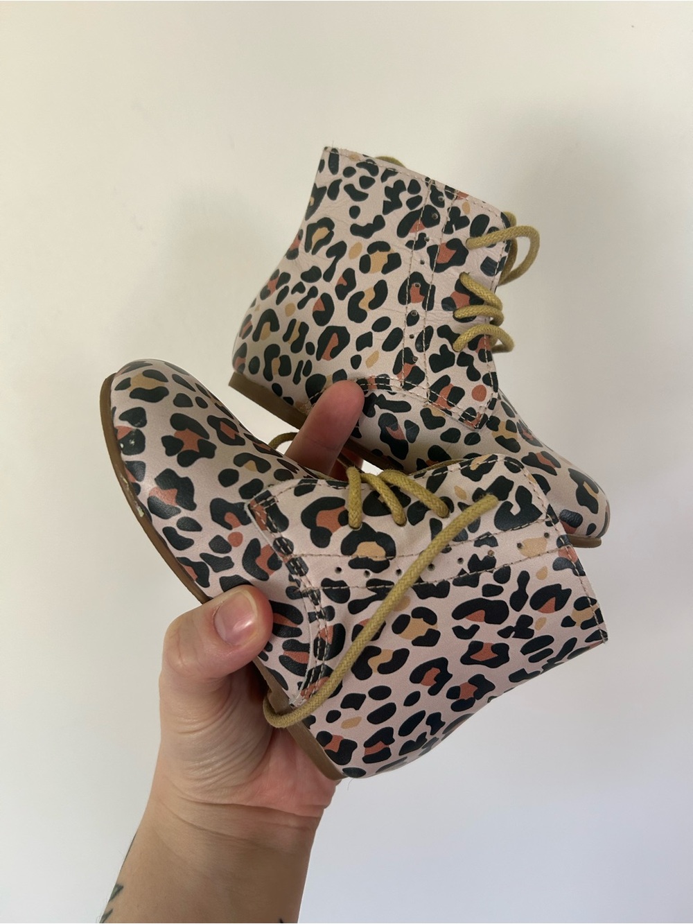 West Coast Mocs Leopard Print Boots Size 7 - Picture 5 of 6